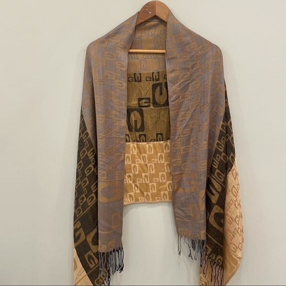 Pashmina Scarf / Wrap - Picture 3 of 6